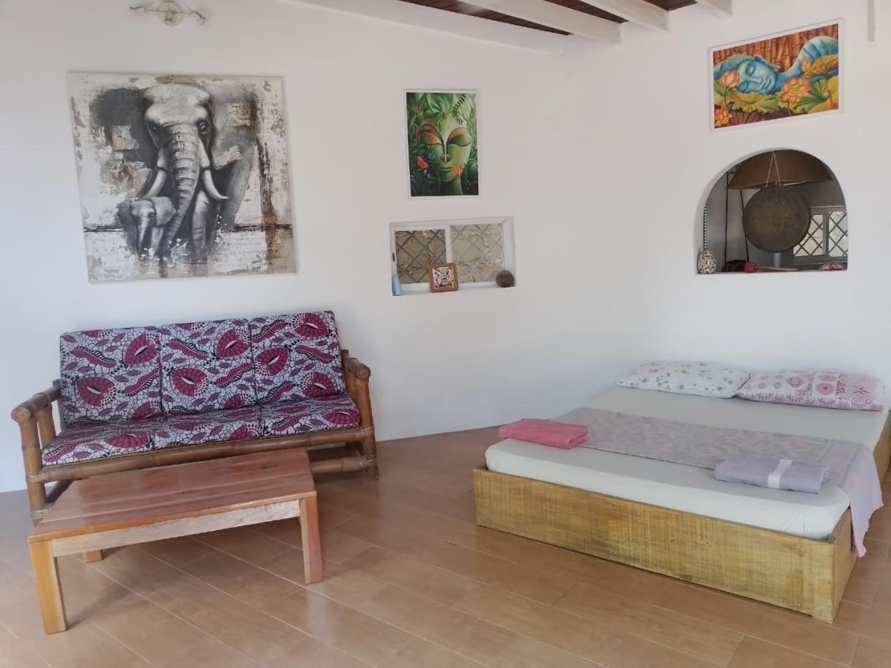 Kokrobite Gardens Restaurant And Guest House Εξωτερικό φωτογραφία