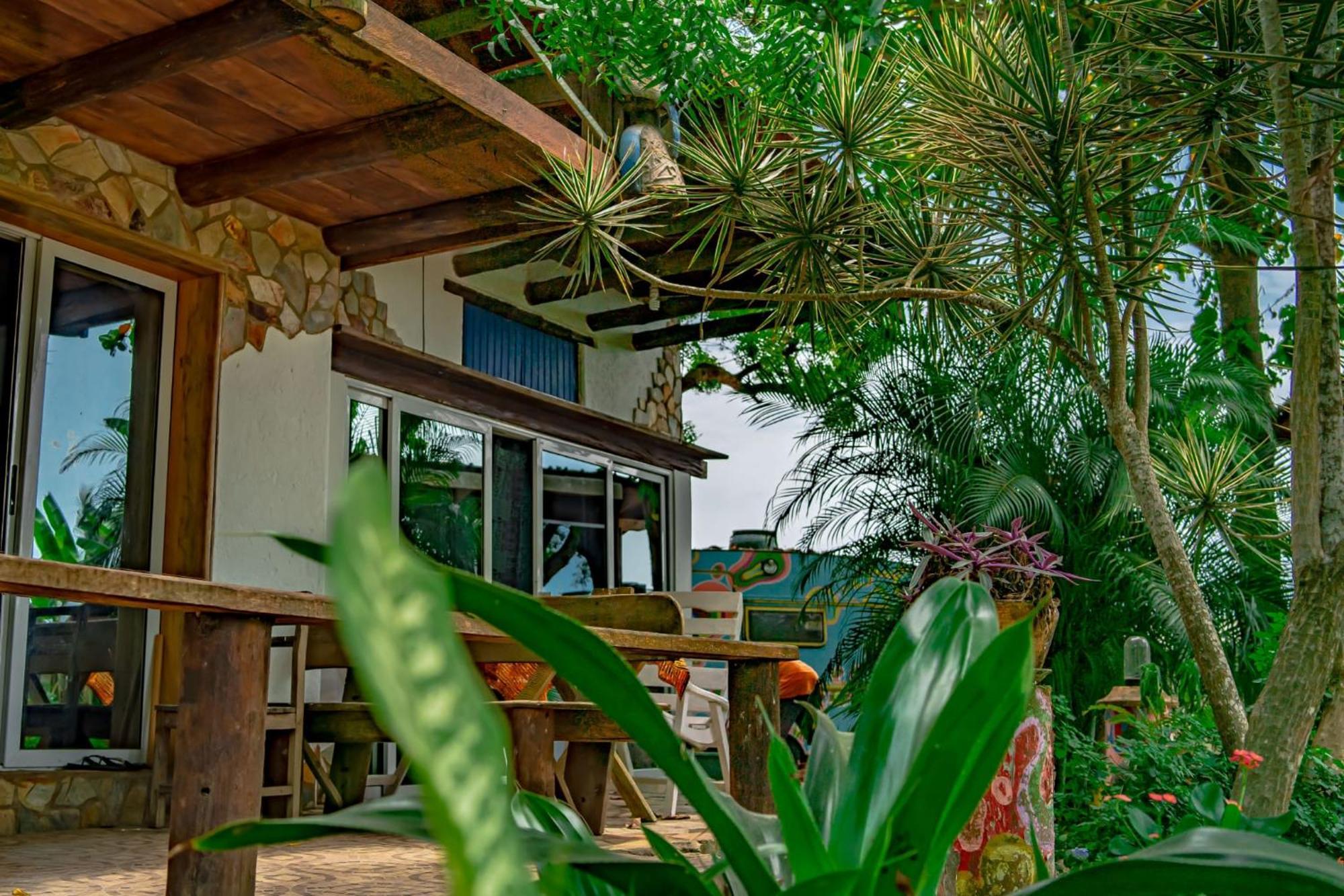 Kokrobite Gardens Restaurant And Guest House Εξωτερικό φωτογραφία